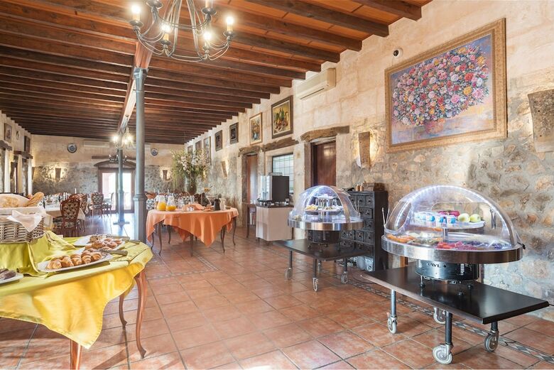Hotel Rural Monnaber Nou & Spa