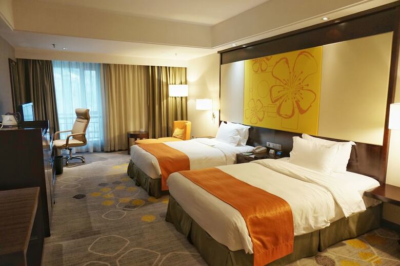 Hotel Holiday Inn Guangzhou Shifu
