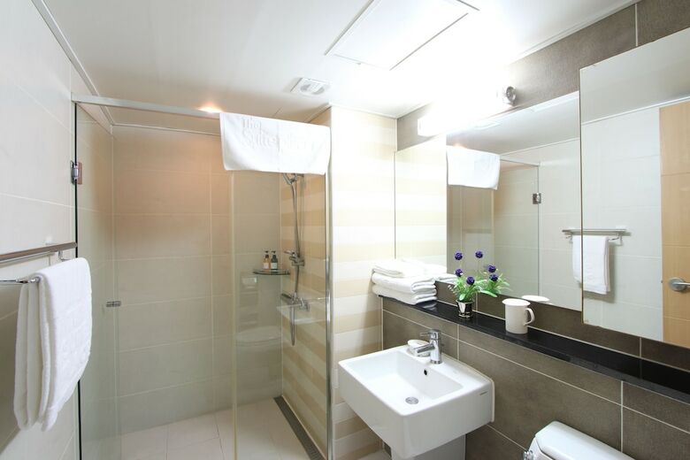 Aparthotel The Suite Place Serviced Residences