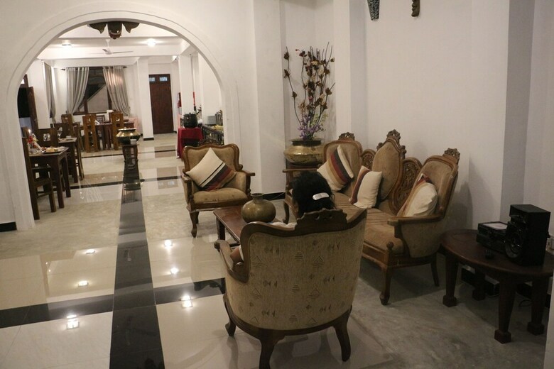 Hotel The Richmond House Grand
