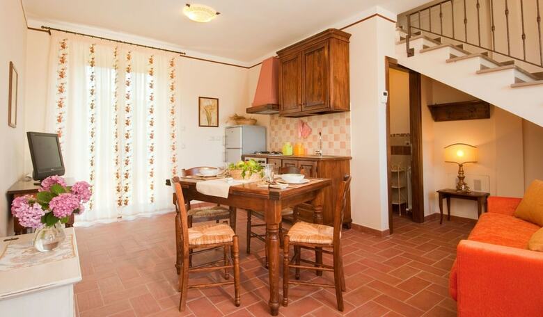 Agroturismo Il Borgo Sul Lago