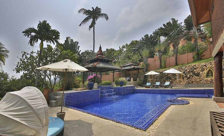 Presidential Thai Villa
