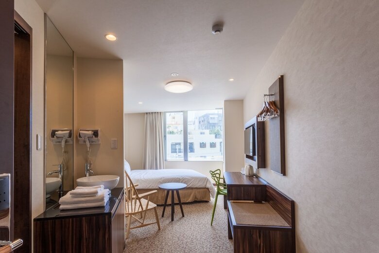 Hotel Okinawa Kariyushi Lch. Premium