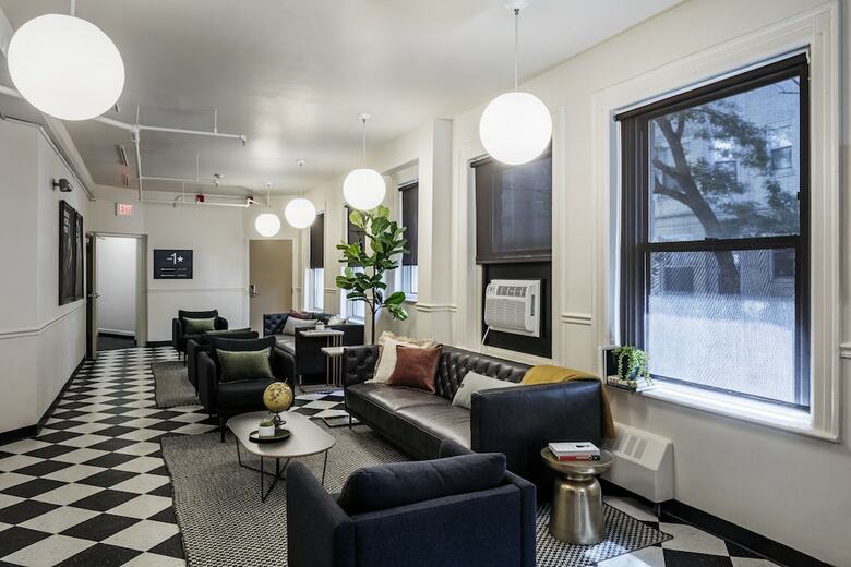 Hostal Boston Fenway Inn By Found