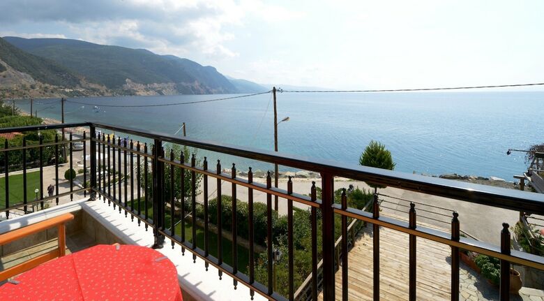 Apartamentos Pharos Rooms