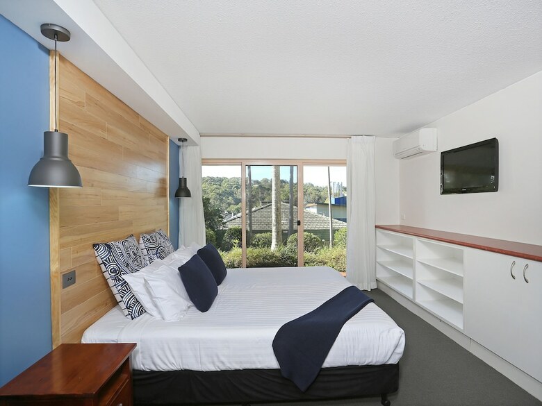 Hotel Charlesworth Bay Beach Resort