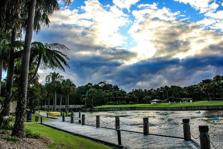 Hotel Charlesworth Bay Beach Resort
