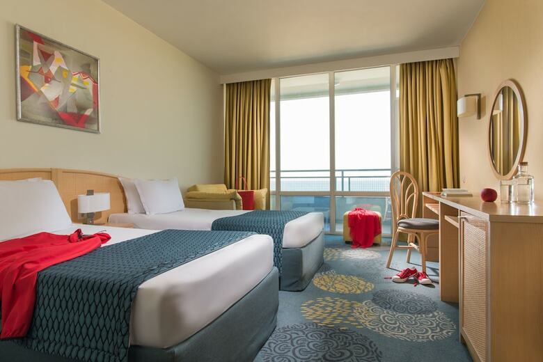 Hotel Globus - Half Board