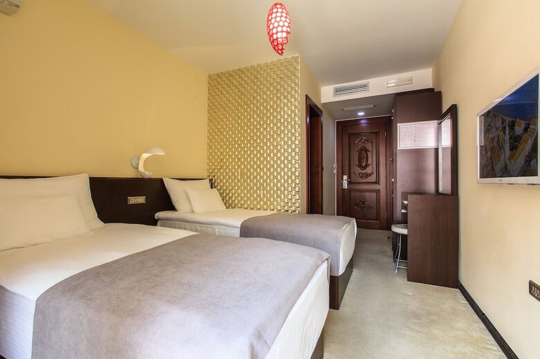 Hotel Nadezda