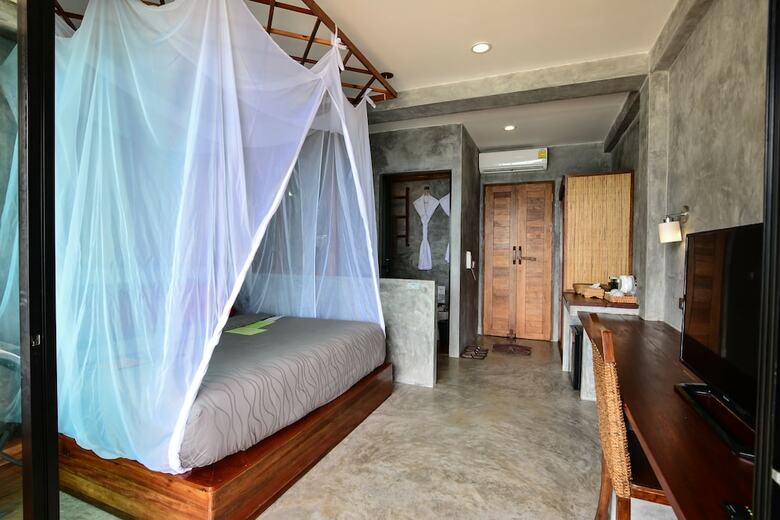Hotel Sai Daeng Resort