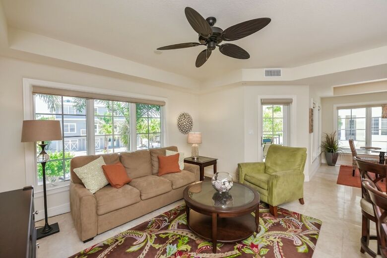Beach Villas At The Oasis By Beachside Management