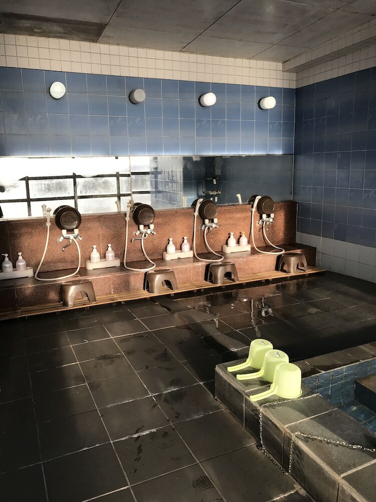 New Makomo Hotel