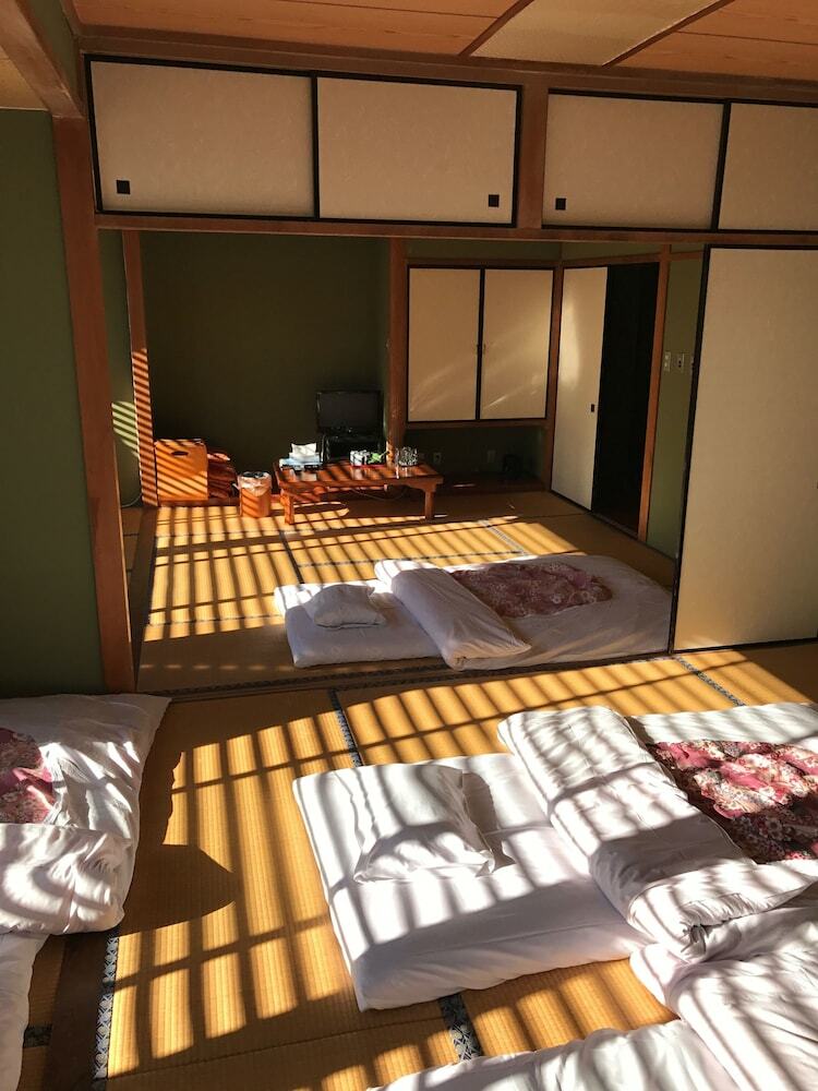 New Makomo Hotel