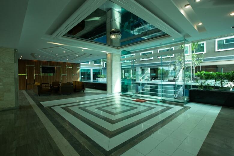 Ease Jomtien Hotel