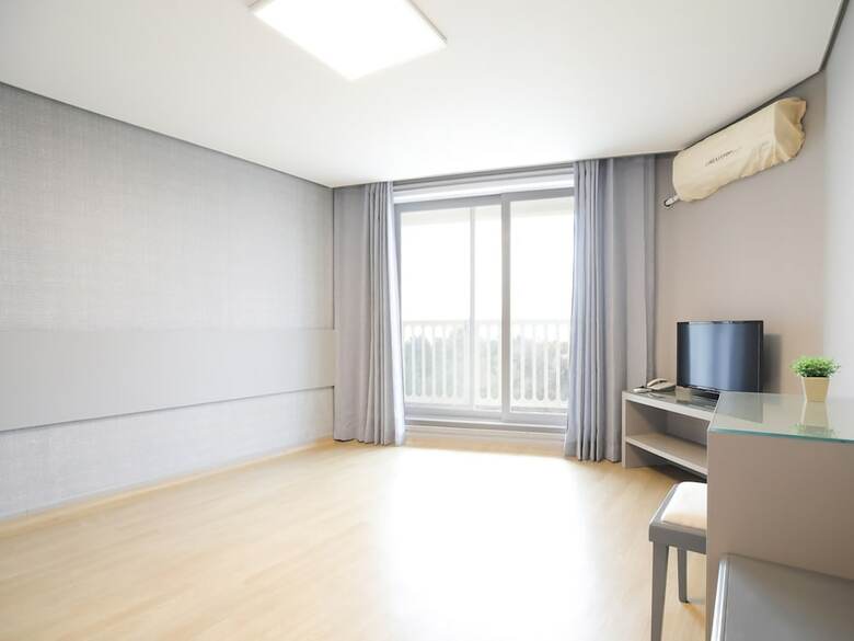 Hotel Corea Condo Jeju