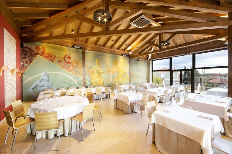 Hotel Restaurante Quintanares