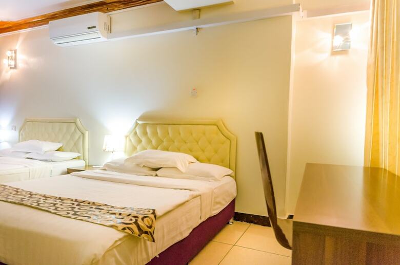 Mt. Zion Hotel