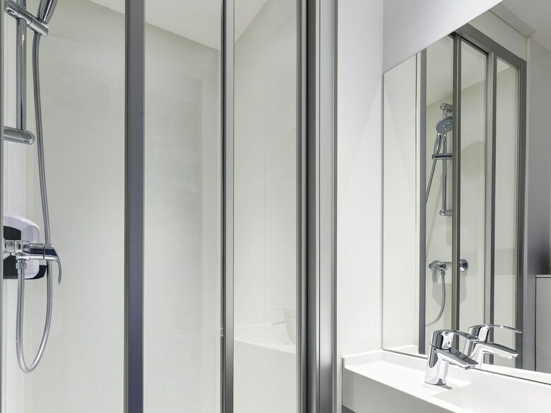 Hotelf1 Nice Villeneuve-loubet (r�nov�)