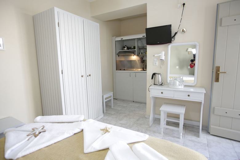 Hotel Alexandra's Rooms