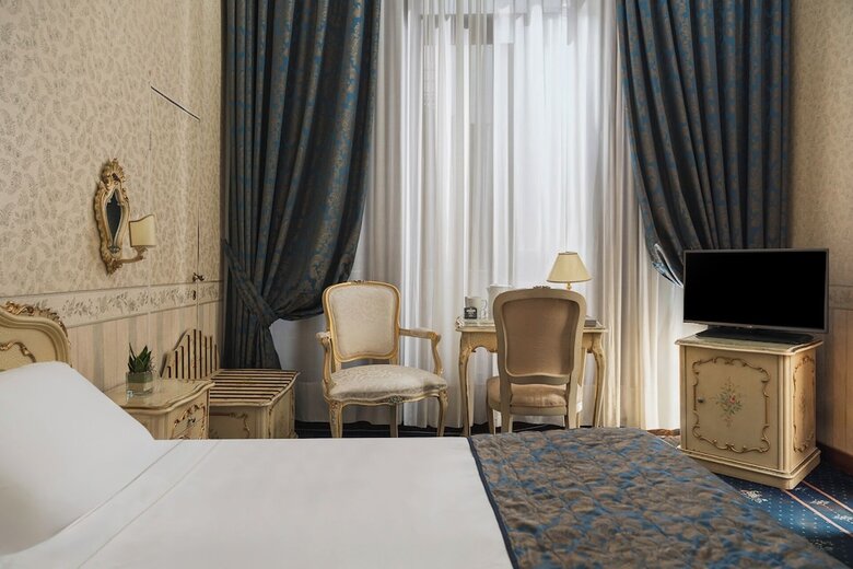 Hotel Montecarlo