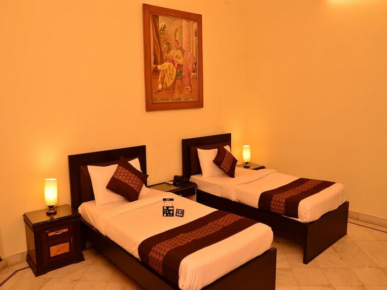 Oyo 2689 Hotel Karan Villas