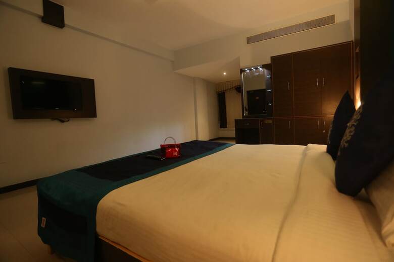 Oyo 1973 Hotel Rockfort View