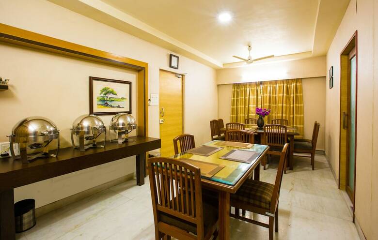 Hotel Mint Domestic Airport Suites