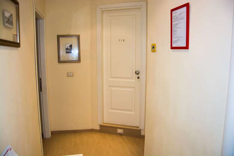 Hotel Booking House