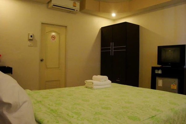 Hotel Nan Thara Place