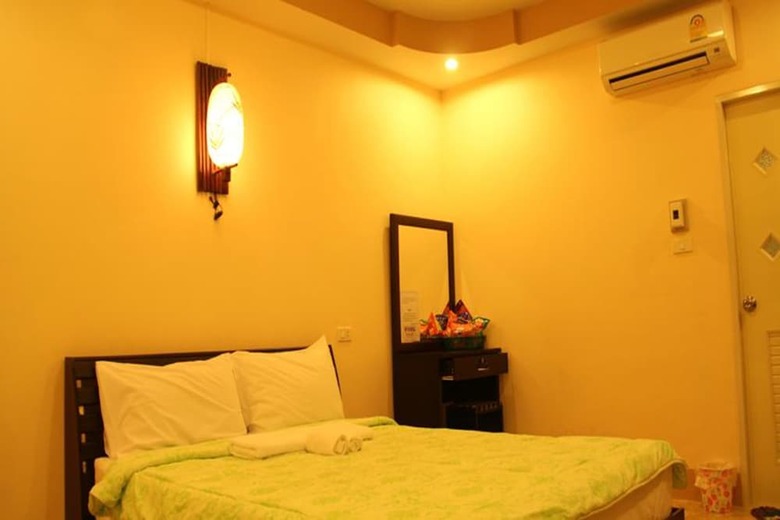 Hotel Nan Thara Place