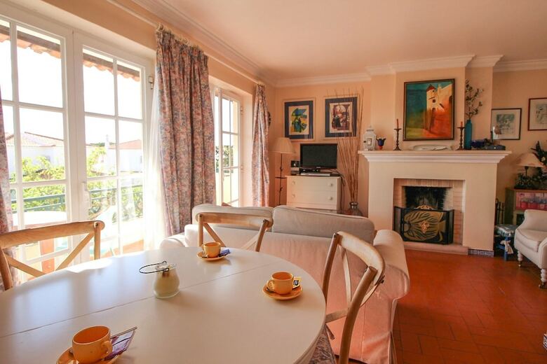 Apartamentos Old Village & Prestige