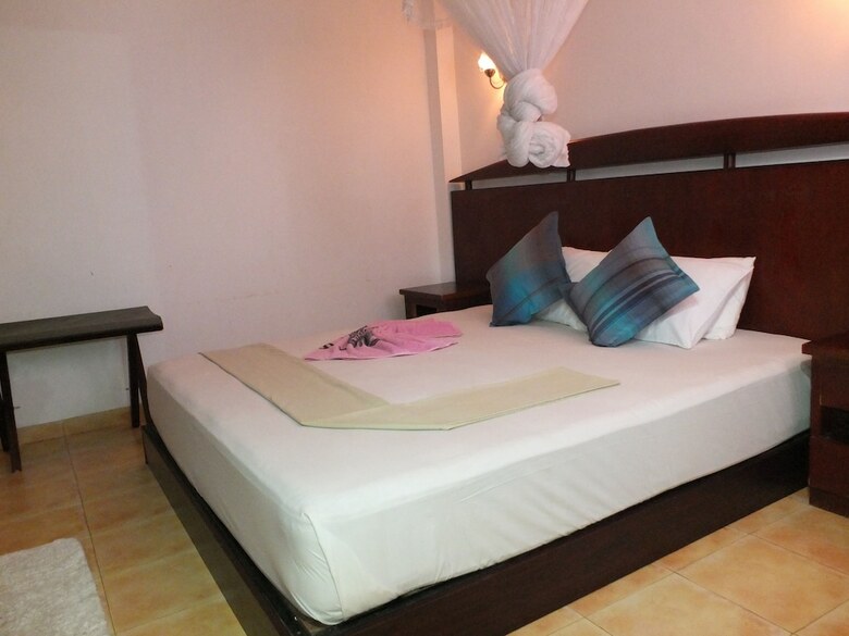 Hotel Hikka Villa