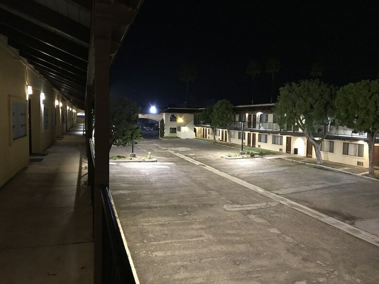 Hotel Channel Islands Inn