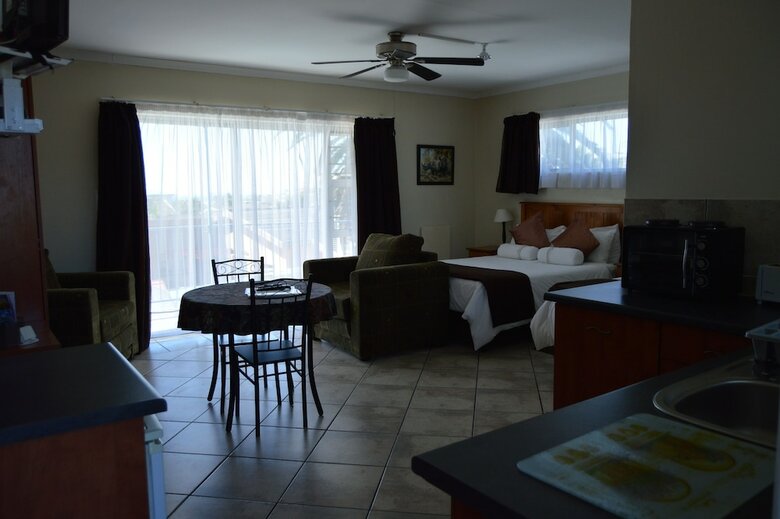 Hotel Aqua Marine Guest House