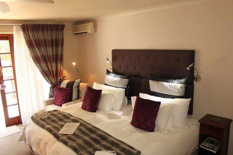 Hotel Pelican Lodge