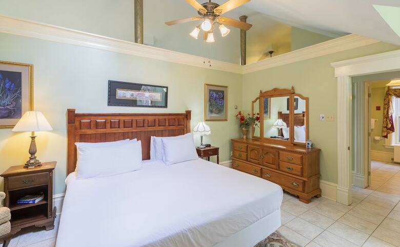 Apartamentos Chipman Hill Suites - Senator Dever House