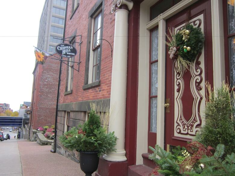 Apartamentos Chipman Hill Suites - Senator Dever House