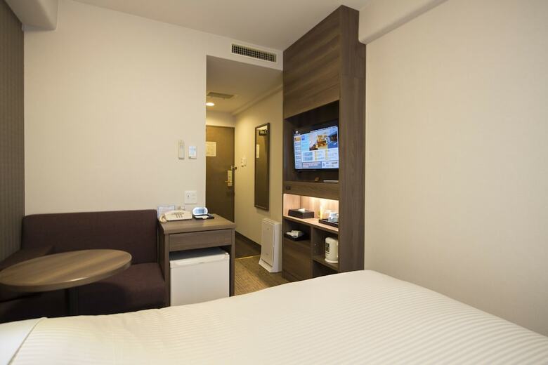 Hotel Wingport