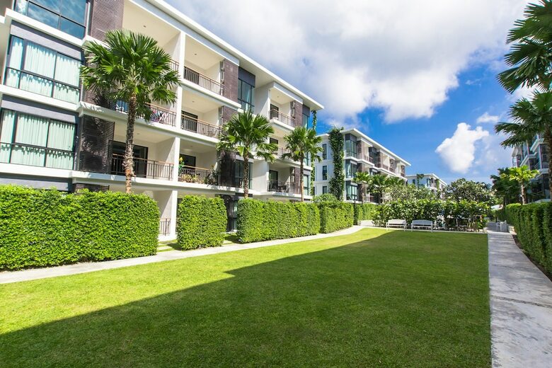 Apartamentos The Title Boutique Condotel