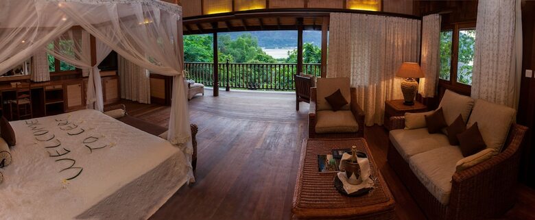 Hotel Cerf Island Resort