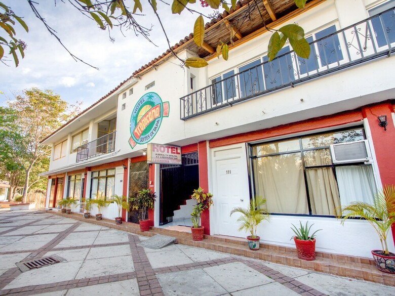 Hotel Suite Tropicana Ixtapa