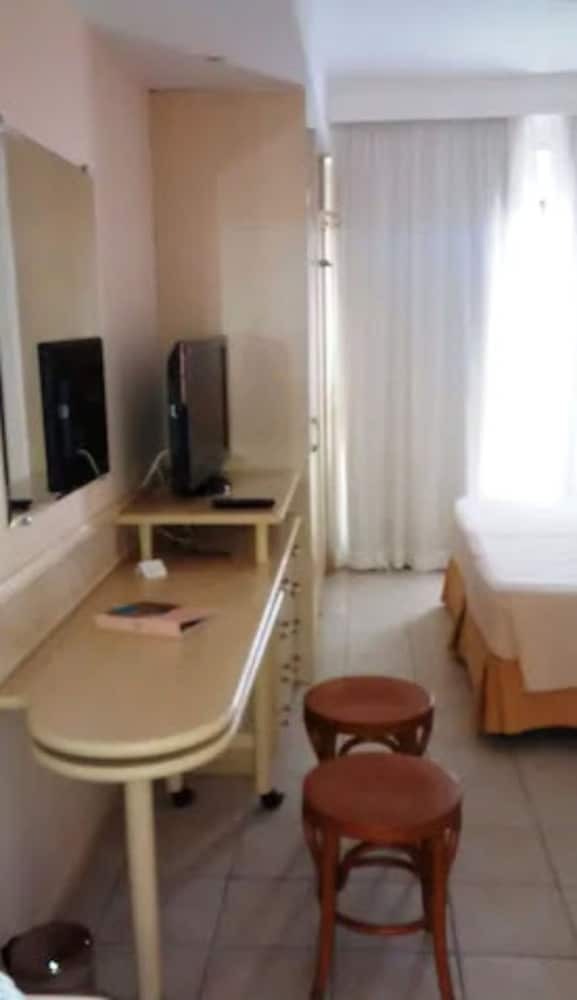 Aparthotel Studio Jurer� Beach