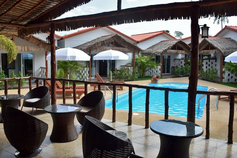 Hotel Vivi Bungalows Resort