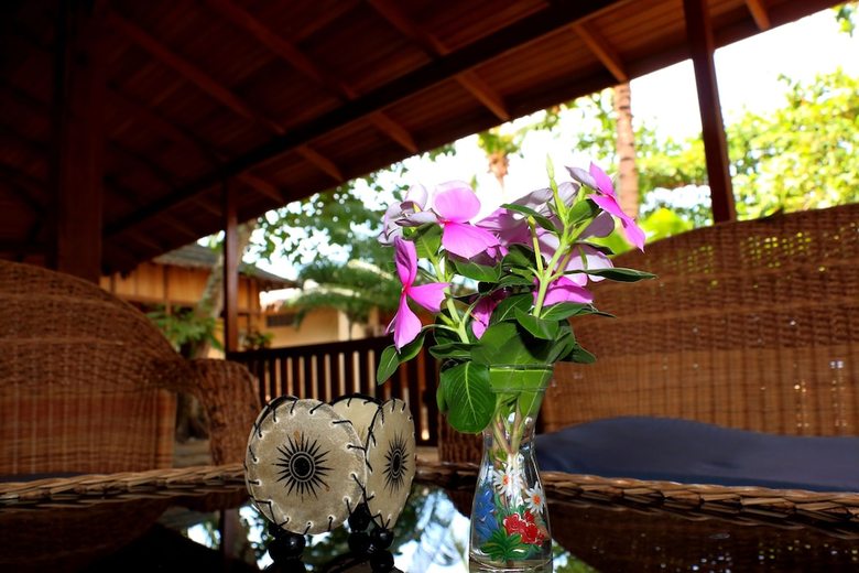 Hotel Onong Resort
