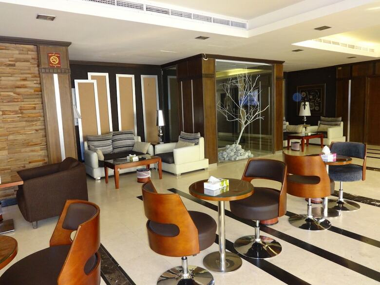 Aparthotel Orans Suites 4