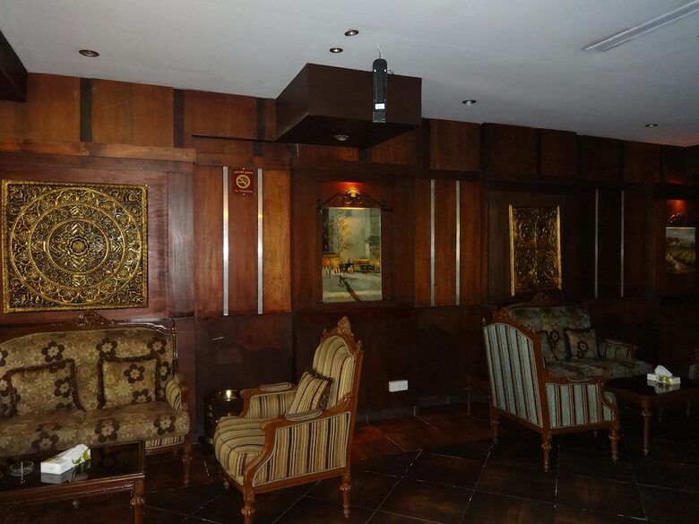 Aparthotel Orans Suites 2