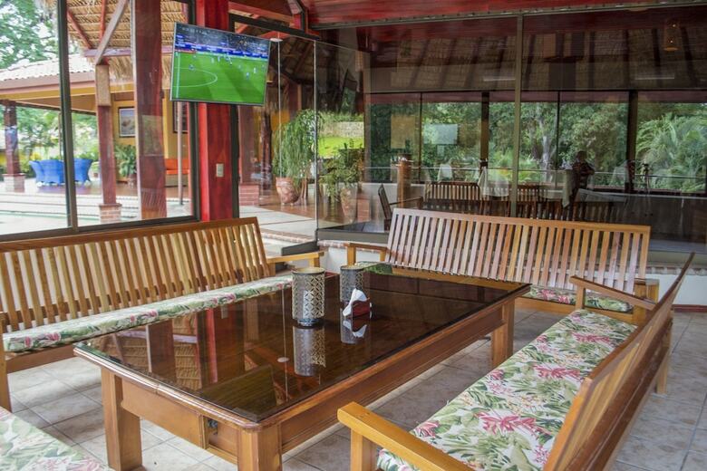 Papagayo Golden Palms Beachfront Hotel