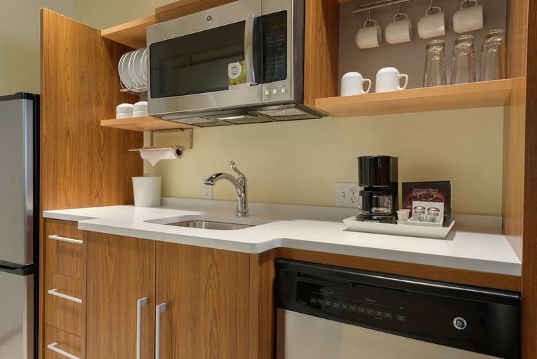 Hotel Home2 Suites By Hilton Alexandria