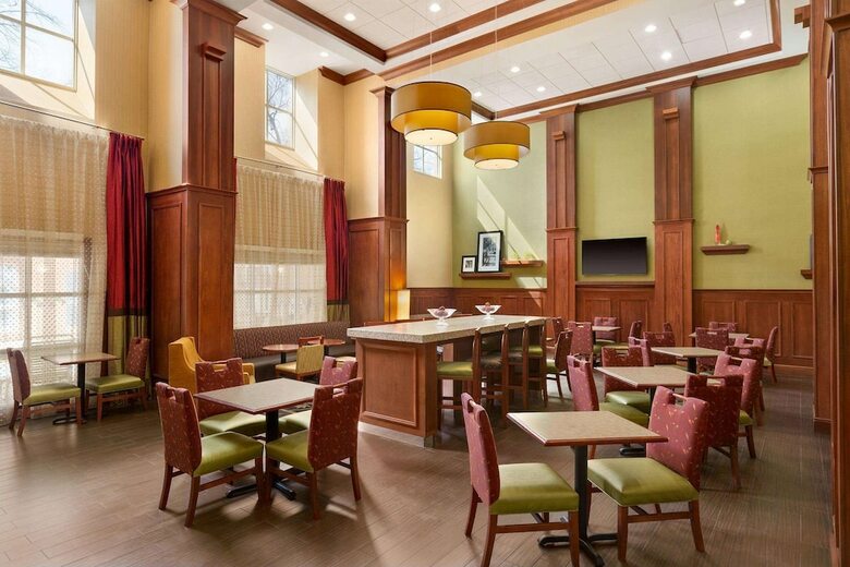 Hotel Hampton Inn & Suites Williamsburg Historic District