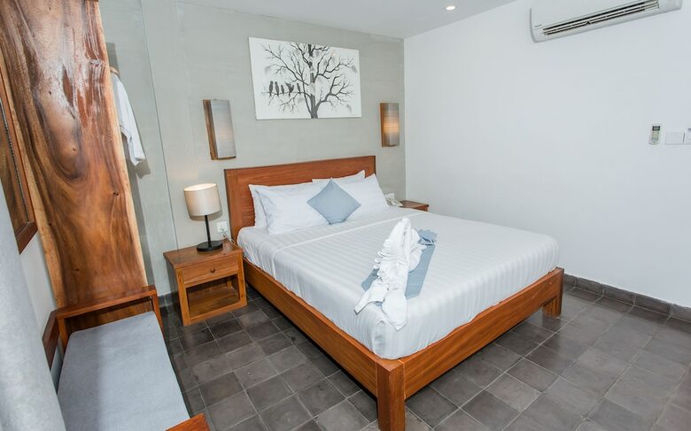 Home Chic Hotel